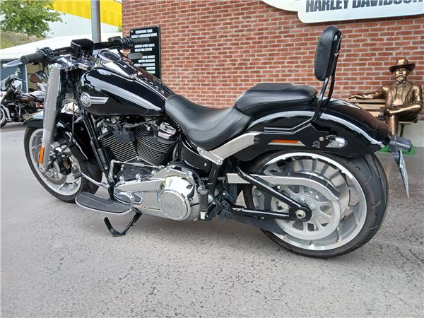 2022 HARLEY-DAVIDSON FAT BOY