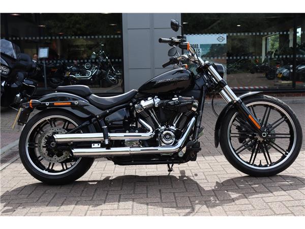 2018 HARLEY-DAVIDSON SOFTAIL FXBR BREAKOUT