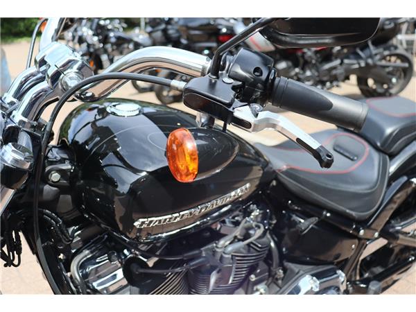 2018 HARLEY-DAVIDSON SOFTAIL FXBR BREAKOUT