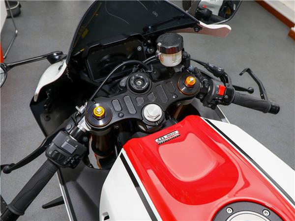 2023 Yamaha R7