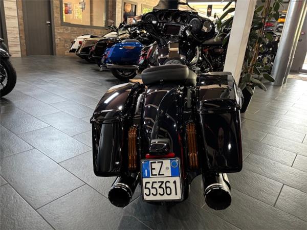 2022 Street Glide CVO 117