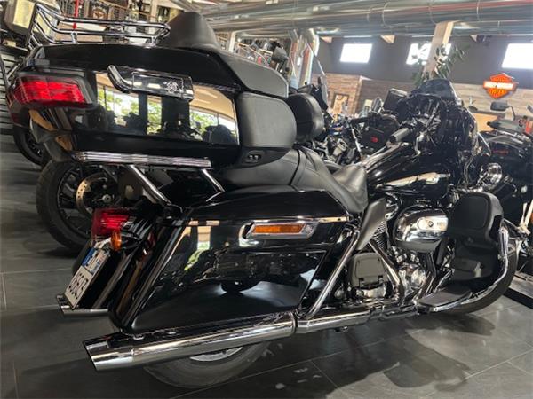 2018 Ultra Glide Limited 107