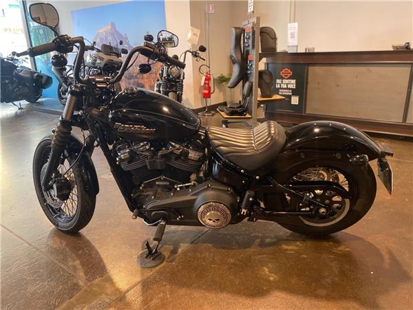 Harley-Davidson Softail Street Bob 107 - 2018