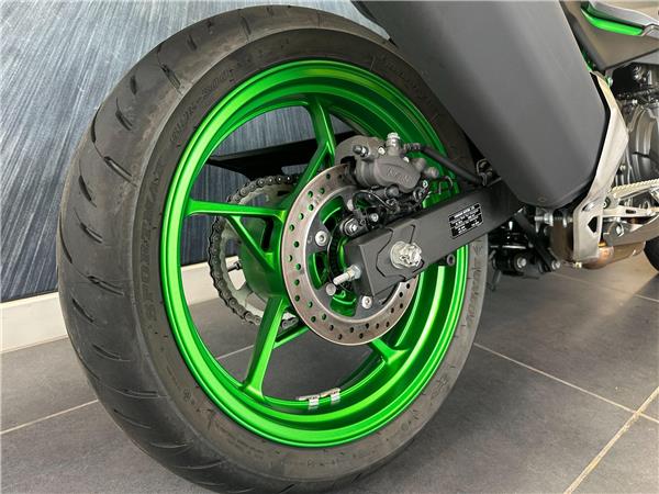 2025 Kawasaki Z500