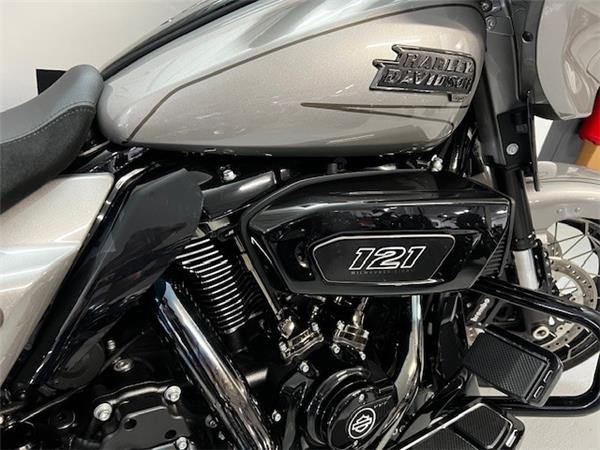 2024 HARLEY-DAVIDSON STREET GLIDE
