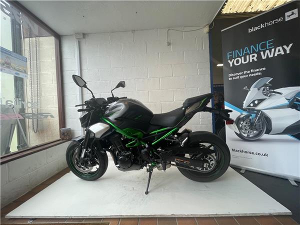 2025 Kawasaki Z900
