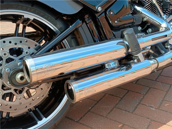 FXBRS Softail Breakout 114 