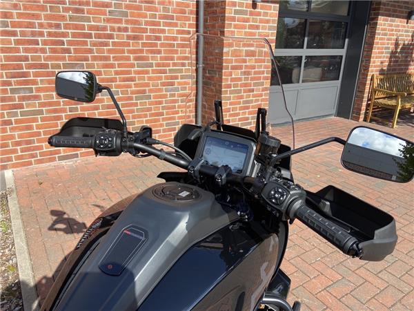 RA1250 Pan America Special 