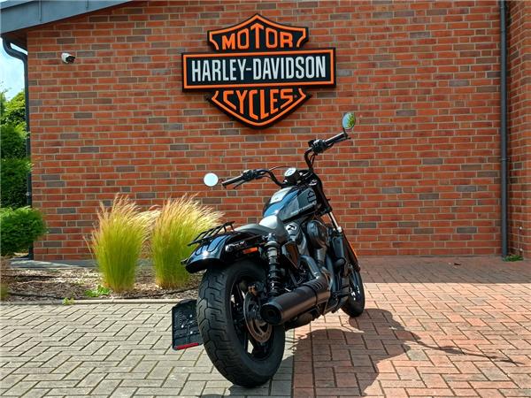 RH975 Nightster 