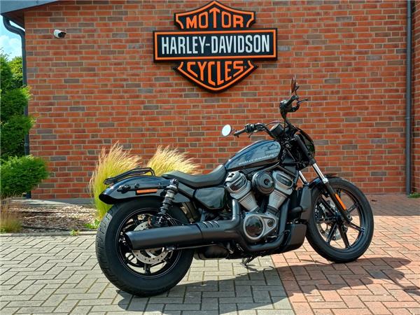 RH975 Nightster 