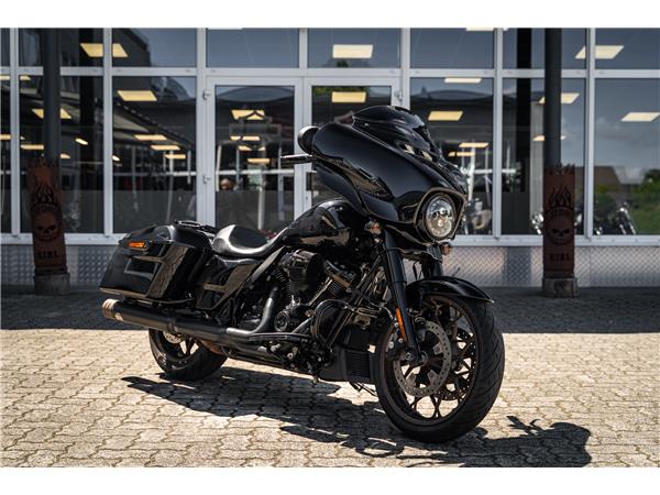 Harley-Davidson Kiel FLHXST Street Glide ST - Jekill& Hyde - Wilbers