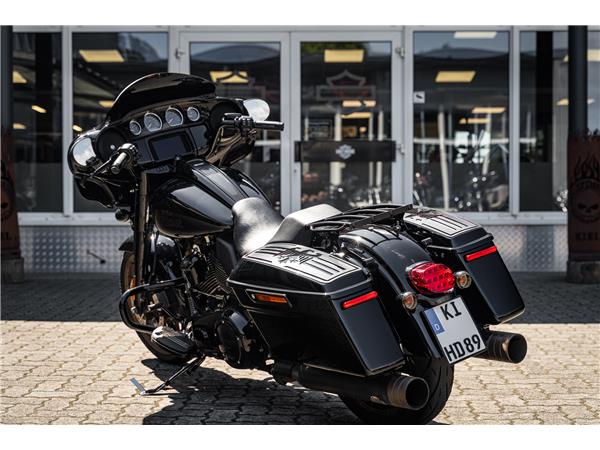 Harley-Davidson Kiel FLHXST Street Glide ST - Jekill& Hyde - Wilbers