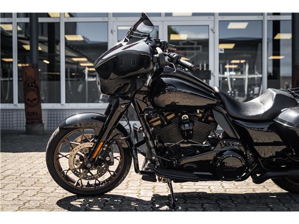 Harley-Davidson Kiel FLHXST Street Glide ST - Jekill& Hyde - Wilbers