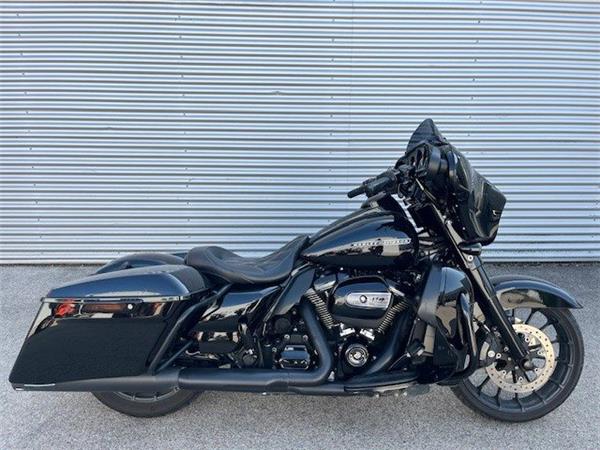 2019 Harley-Davidson Touring Street Glide Special FLHXS
