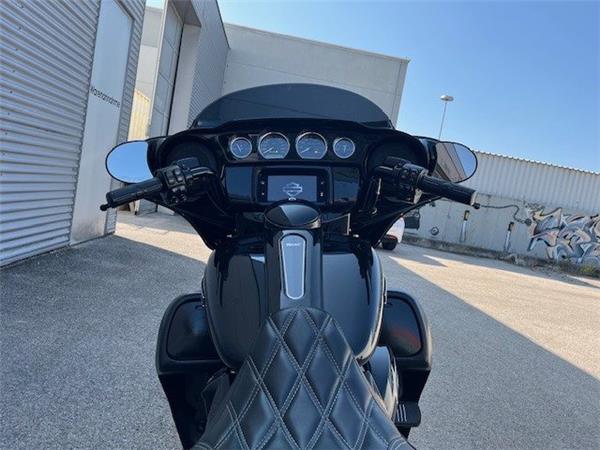 2019 Harley-Davidson Touring Street Glide Special FLHXS