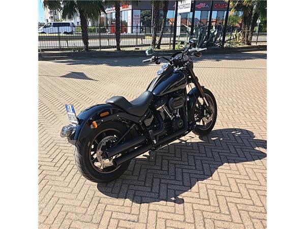 Harley-Davidson Softail LOW RIDER S 114