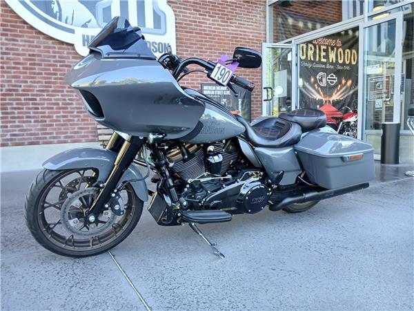2022 HARLEY-DAVIDSON ROAD GLIDE