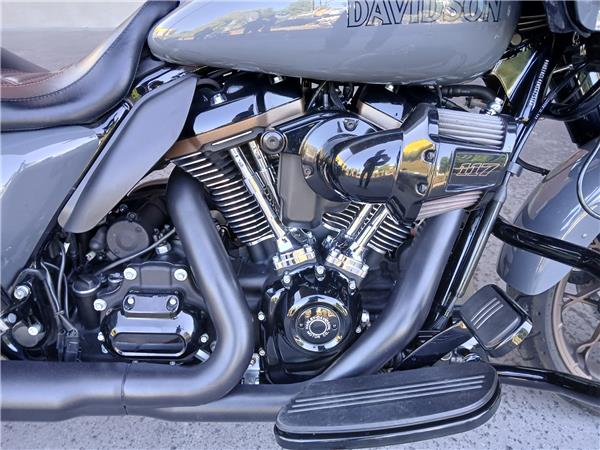 2022 HARLEY-DAVIDSON ROAD GLIDE