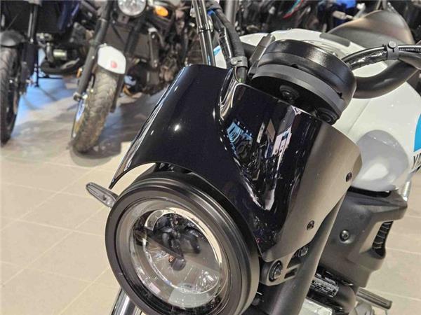 2024 Yamaha XSR 700 (MTM690) White
