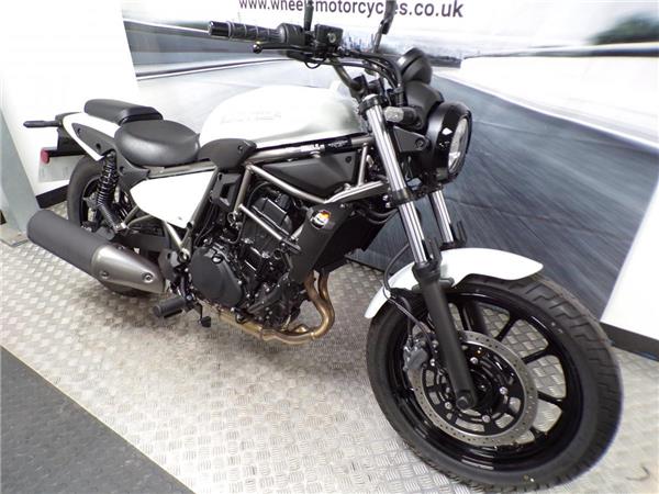 2025 Kawasaki Eliminator