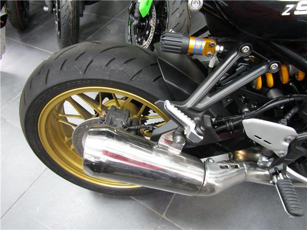 2024 Kawasaki Z900 RS SE