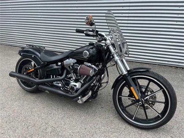 2016 Harley-Davidson Softail Breakout FXSB