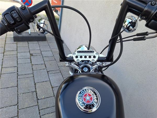 2012 Harley-Davidson Sportster XL 1200 V Seventy-Two