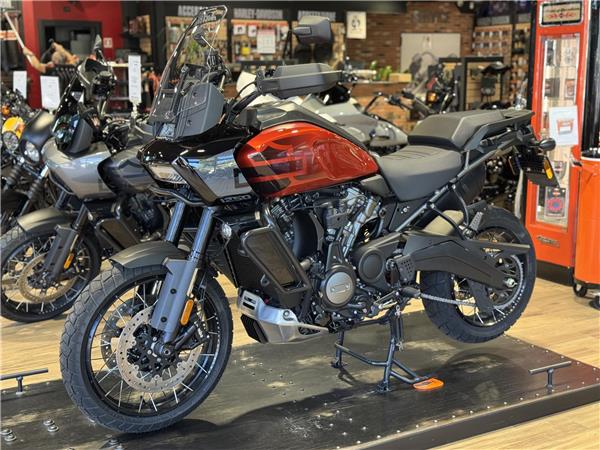 2025 Pan America 1250 Special
