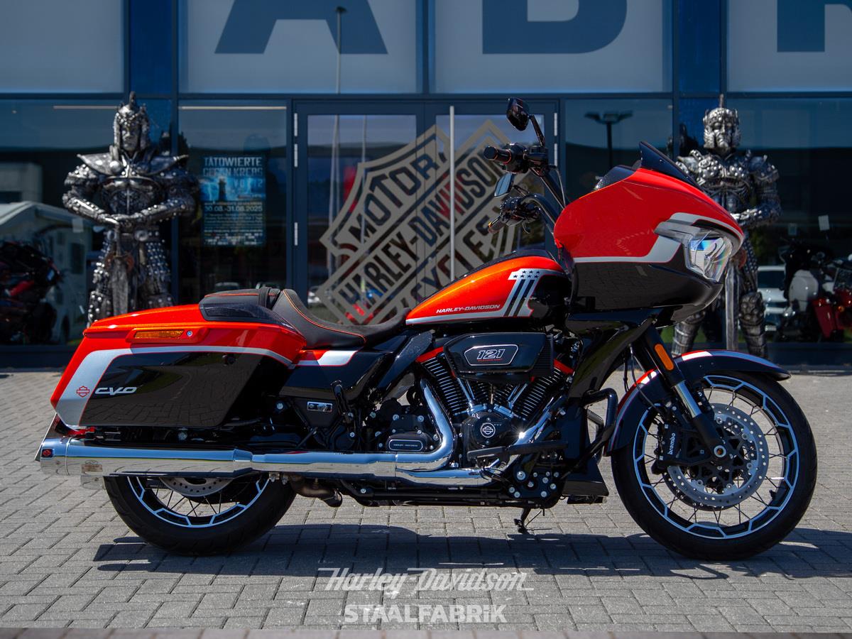 CVO Road Glide 121 Jekill & Hyde Auspuffanlage
