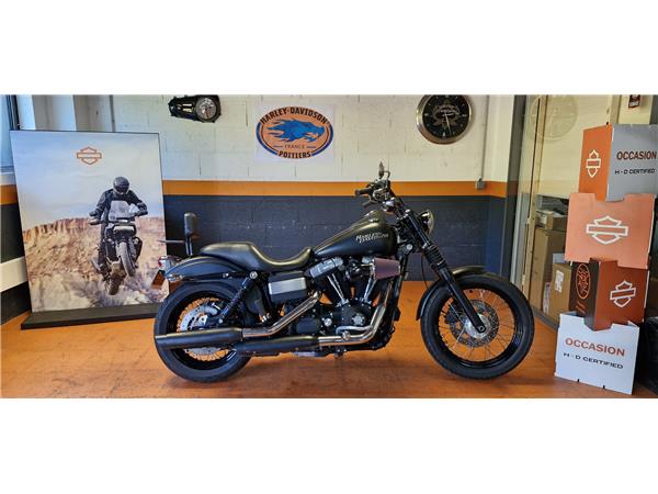 2011 HARLEY-DAVIDSON STREET BOB
