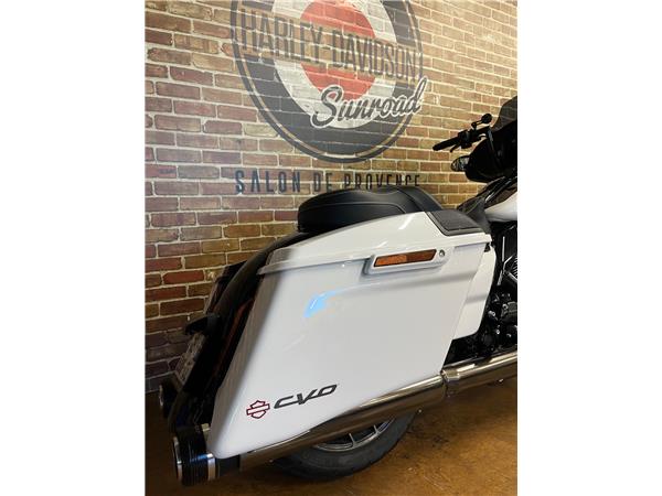 2022 HARLEY-DAVIDSON STREET GLIDE