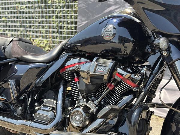 Harley-Davidson CVO - Custom Vehicle Operations