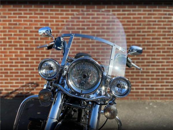 2011 Harley-Davidson Flhrc Road King CL 1690 1