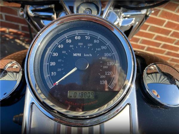 2011 Harley-Davidson Flhrc Road King CL 1690 1