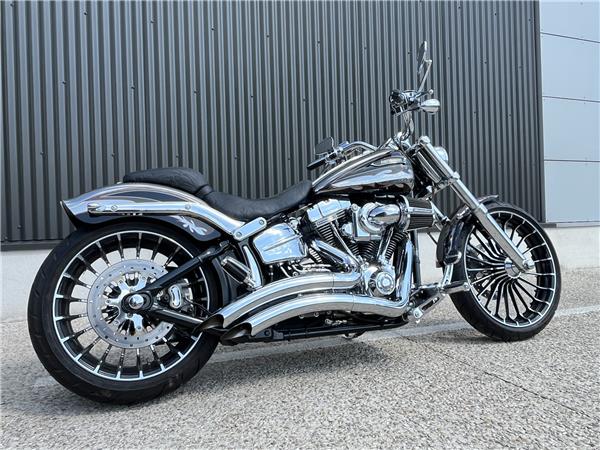 2013 HARLEY-DAVIDSON BREAKOUT