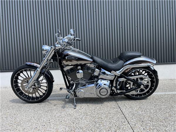 2013 HARLEY-DAVIDSON BREAKOUT