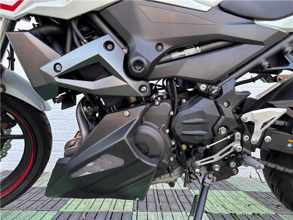 2023 Kawasaki Z400
