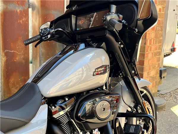 2025 Harley-Davidson Touring