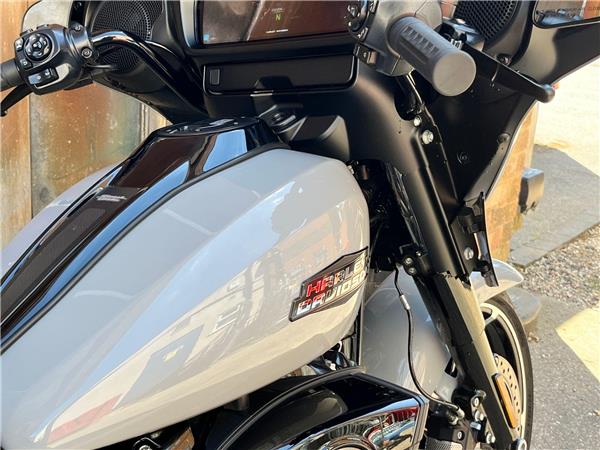2025 Harley-Davidson Touring