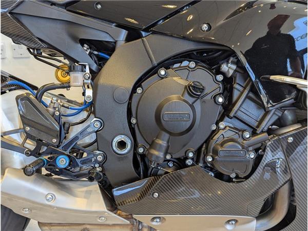 2020 Yamaha R1M