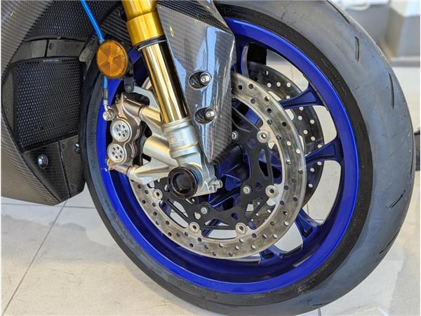 2020 Yamaha R1M