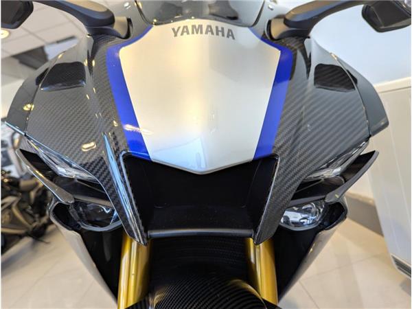 2020 Yamaha R1M