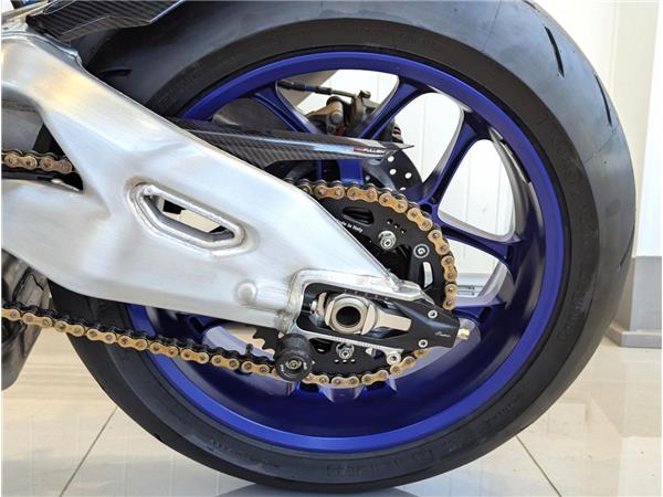 2020 Yamaha R1M