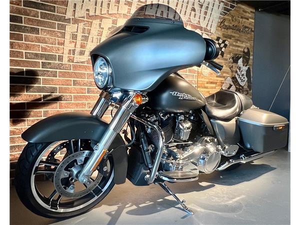 2018 harley-davidson FLHX Street Glide 107 ABS