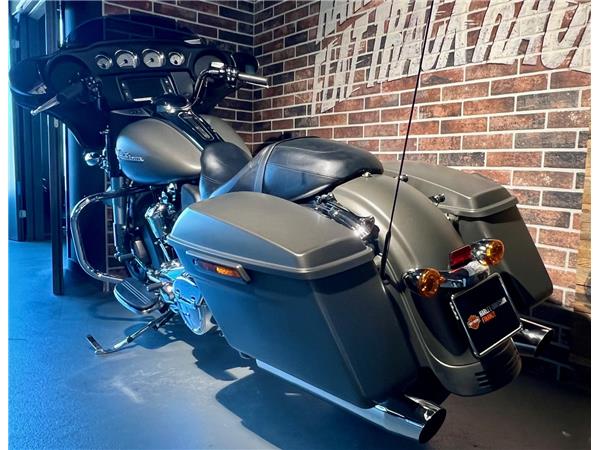 2018 harley-davidson FLHX Street Glide 107 ABS