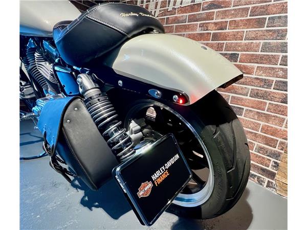 2018 HARLEY-DAVIDSON Sportster XL 883 L Sportster Super Low ABS