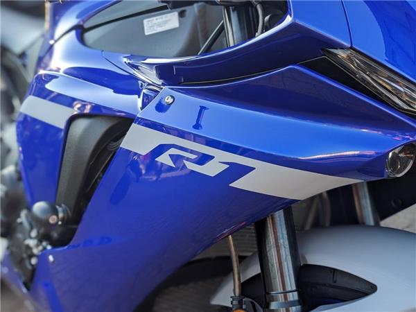 2021 Yamaha R1