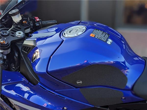 2021 Yamaha R1