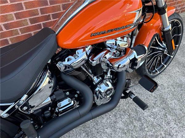 2024 Harley-Davidson Breakout 1923 23