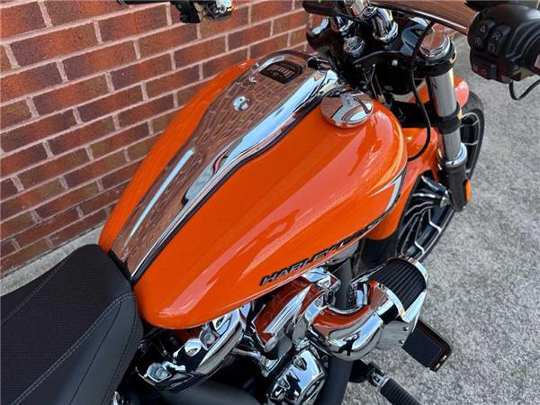 2024 Harley-Davidson Breakout 1923 23